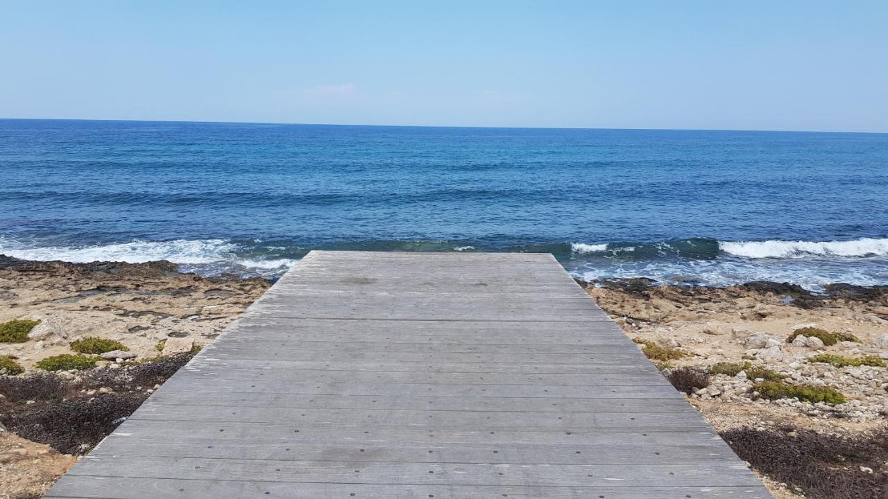Dahan Sirena Lighthouse Luxury Apartment بافوس المظهر الخارجي الصورة